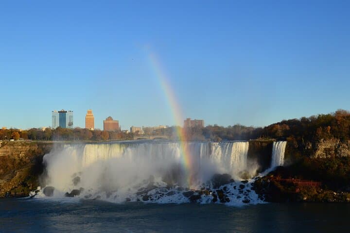 Niagara Falls Night Illumination Tour — Holiday Edition Evening Walking Guide photo 6