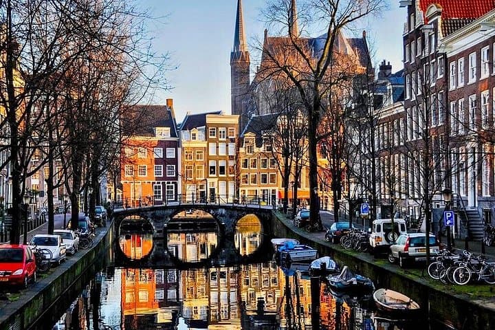7-Day Belgium and Netherlands Minivan Tour from Brussels: Bruges, Amsterdam & Giethoorn photo 3
