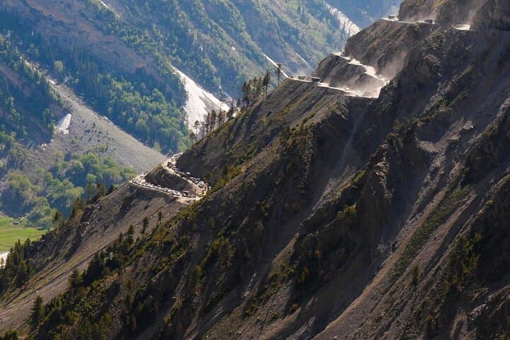 Sonamarg Day Trip from Srinagar: Thajiwas Glacier, Meadows & Mountain Views photo 5