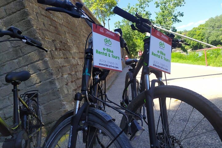 E-Bike Rome: Tiber Cycle Path Rentals & Self-Guided Routes photo 5