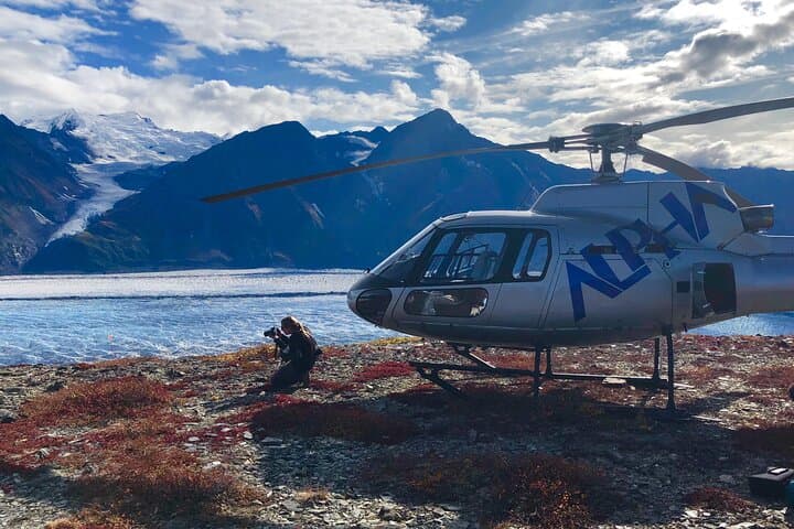 Knik Glacier Helicopter Tour — 2‑Hour Glacier Landings from Anchorage photo 5