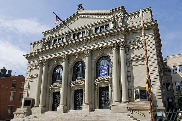 Cincinnati OTR Ghost Walking Tour: Self-Guided Audio Tour of Music Hall & Washington Park photo 4