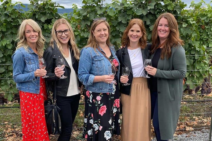 Summerland Half-Day Wine Tour on Bottleneck Drive — Tastings, Views & Local Winery Stories photo 3