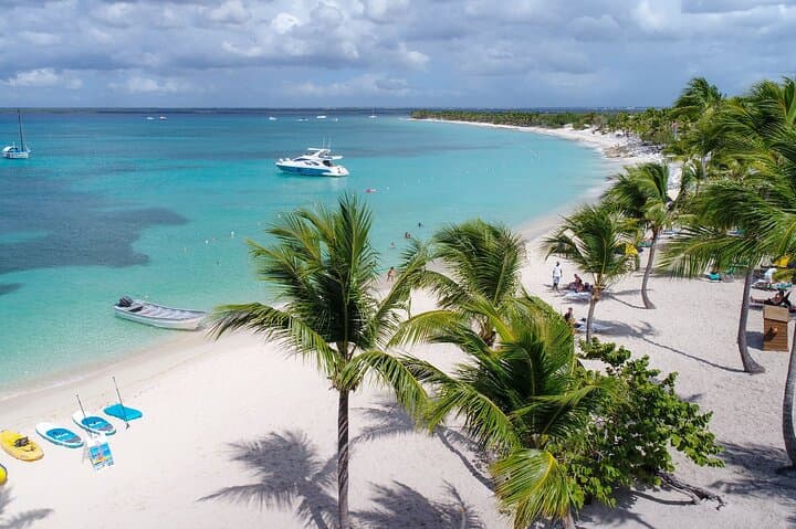 Full-Day Catalina Island Catamaran Trip from Punta Cana with Hotel Transfers photo 1