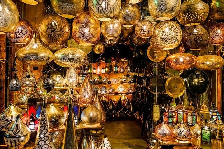 Cairo Cultural Day Tour: Egyptian Museum and Khan El-Khalili Bazaar with Lunch photo 4