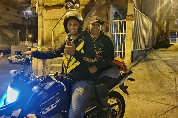 Inside Vidigal: Rio Favela Walking Tour with Local Guides