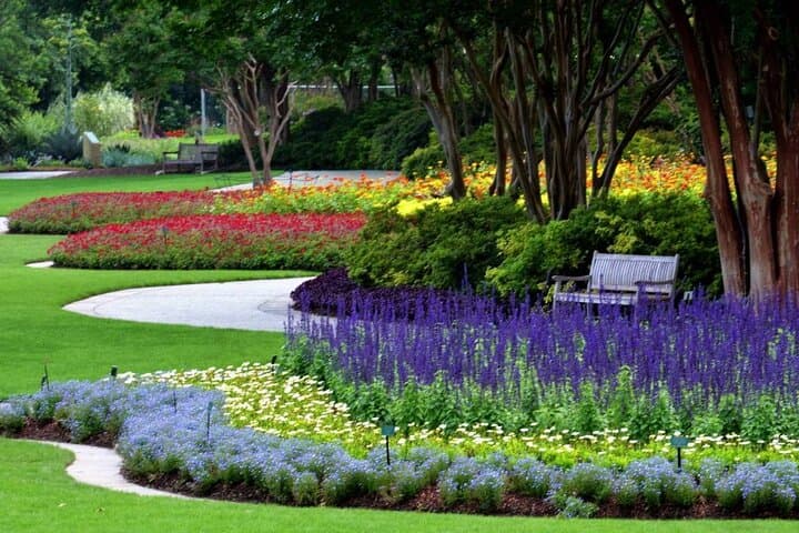 exploring-dallas-arboretum-botanical-gardens-guided-tour photo 5