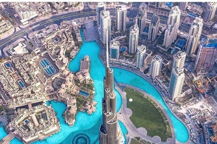Burj Khalifa At The Top: Level 124/125 Observation Deck with Café Treat