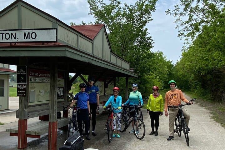 Katy Trail Self-Guided 6-Day Bike Tour — Clinton to St. Charles photo 1