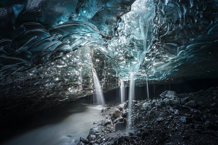 Sapphire Ice Cave Tour from Jökulsárlón — Vatnajökull Blue Ice Experience photo 2