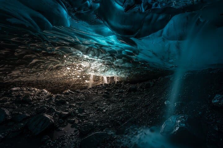 Sapphire Ice Cave Tour from Jökulsárlón — Vatnajökull Blue Ice Experience photo 3