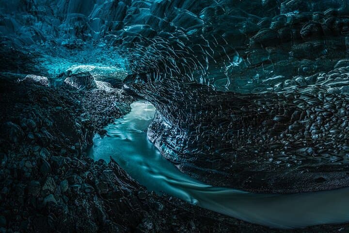 Sapphire Ice Cave Tour from Jökulsárlón — Vatnajökull Blue Ice Experience photo 5