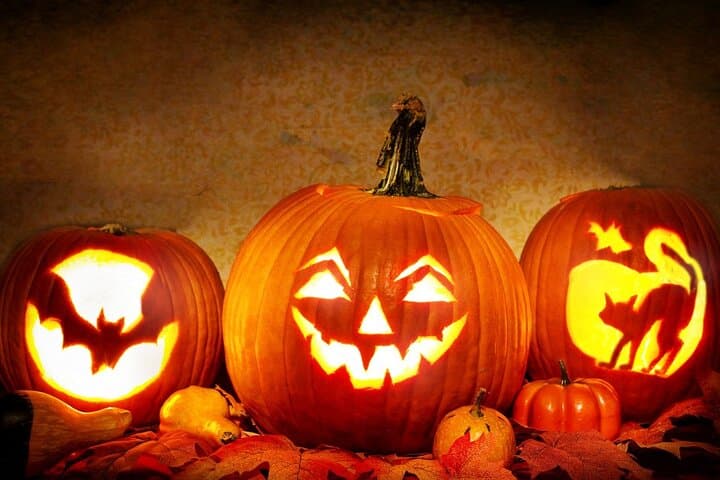 Newcastle Dark Side Walking Tour: Halloween Crimes, Ghosts & Quayside Secrets