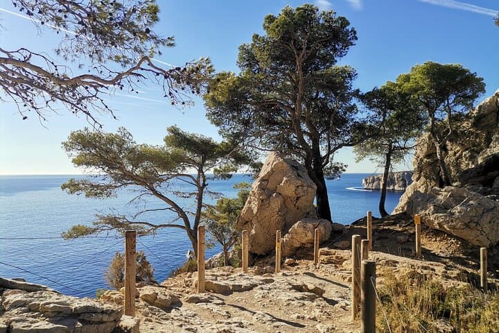 Hiking the Calanques from Luminy: Sugiton, Saint-Jean-de-Dieu & Grande Candelle photo 6