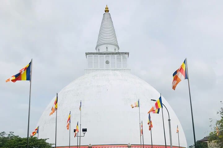 Anuradhapura Ancient City: Guided Half‑Day Tour of Sri Lanka’s Sacred Ruins photo 4