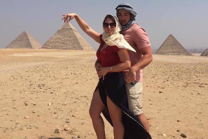 8-Day Private Cairo, Aswan & Nile Cruise: Pyramids, Temples and Luxor Sights
