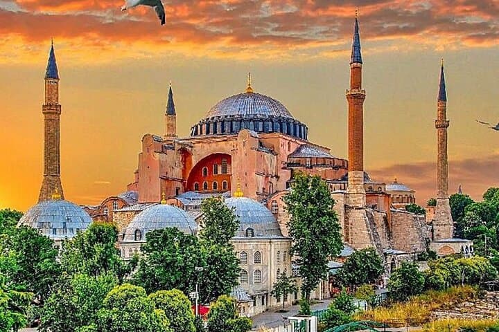 Six-Day Istanbul to Cappadocia: Historic Sultans, Bosphorus Mornings and Fairy Chimneys photo 6