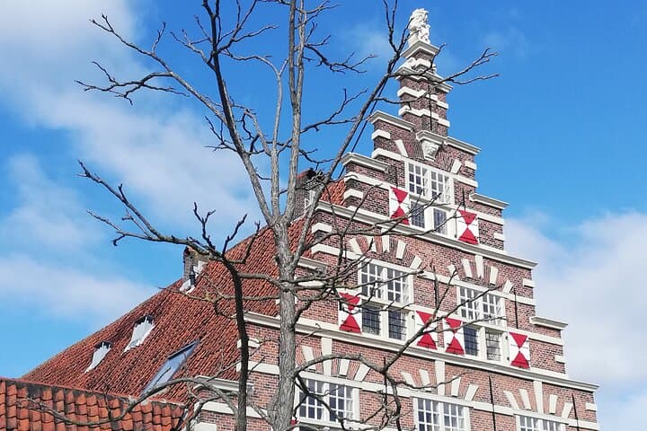 Leiden Schnipseljagd: Self-Guided City Trail for History, Art & Hidden Hofjes photo 2