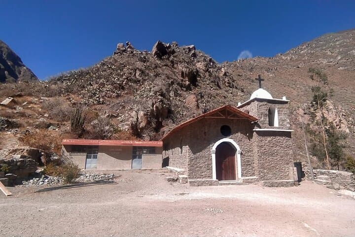 Huaruro Waterfall & Colca Canyon 4-Day Trek: Cabanaconde to Sangalle photo 6