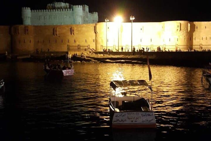 Moonlit Corniche: Private Horse Carriage Night Tour of Alexandria photo 2