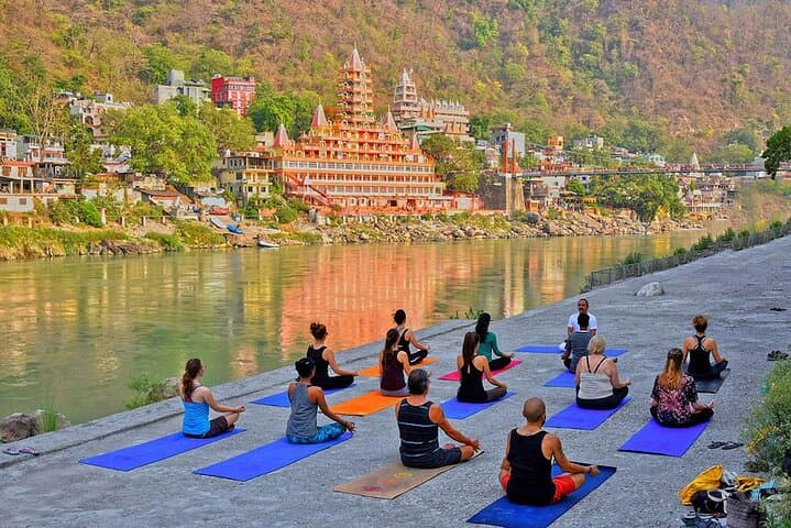 Haridwar & Rishikesh Private Overnight Tour — Ganges Aarti, Ram Jhula & 4-Star Stay photo 2