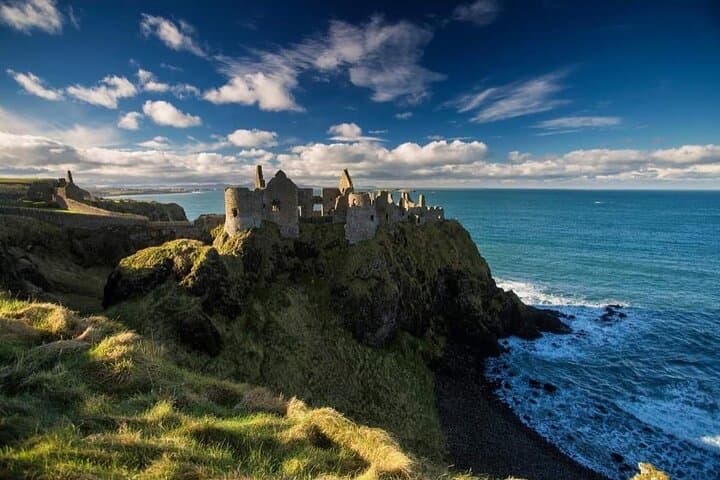 Private Giants Causeway Day Tour: Carrick-a-Rede, Dunluce & Bushmills photo 5