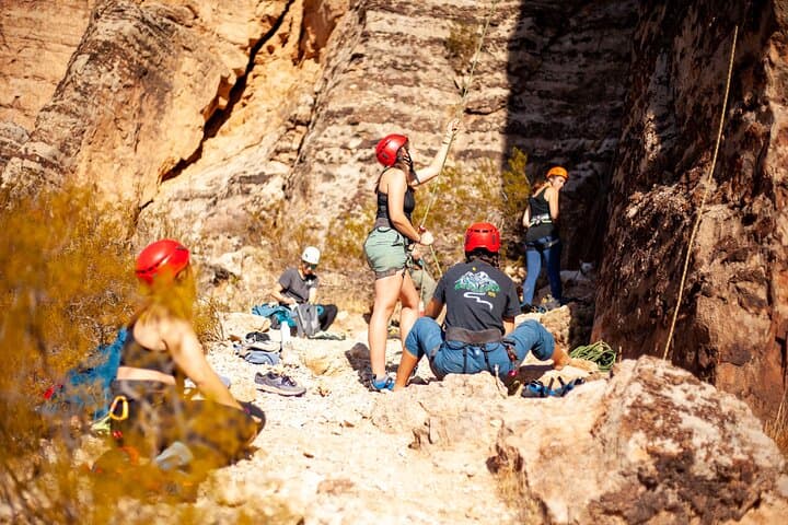 Half-Day Rock Climbing Near Zion: Guided Sandstone Climbs for Beginners & Intermediates photo 4