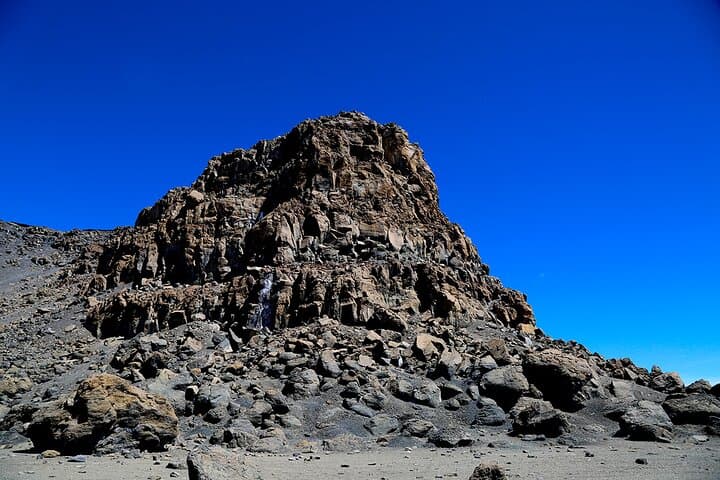 6-Day Marangu Route Trek to Mount Kilimanjaro (Hut-to-Hut)