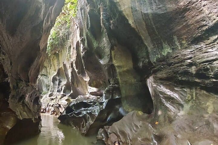 Hidden Canyon Beji River Trek: Private River Trekking with Hotel Pickup in Bali photo 2