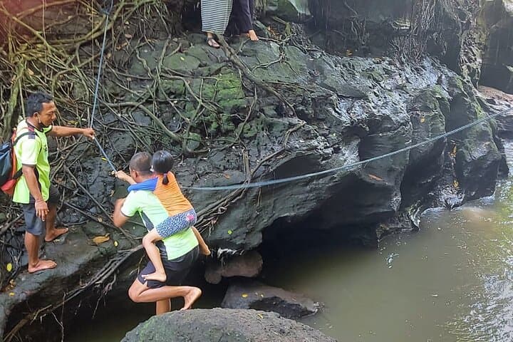Hidden Canyon Beji River Trek: Private River Trekking with Hotel Pickup in Bali photo 3