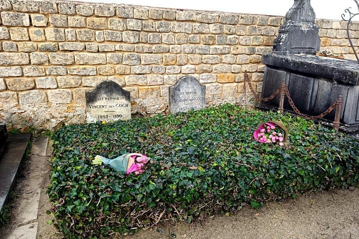 Walk Van Gogh's Landscapes: 6-Mile Hike from Paris to Auvers-sur-Oise photo 4