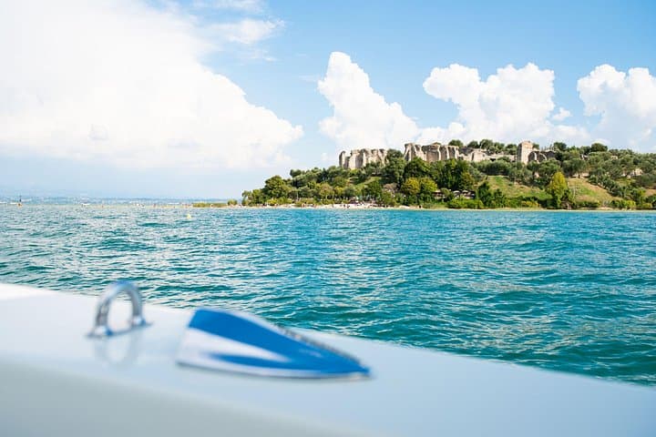 Boat Tour of Lake Garda's Islands with Aperitif from Sirmione photo 4