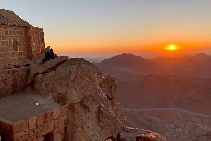 Sharm El Sheikh to Mount Sinai: 4-Day Dahab, Three Pools & Sunrise Trek photo 5