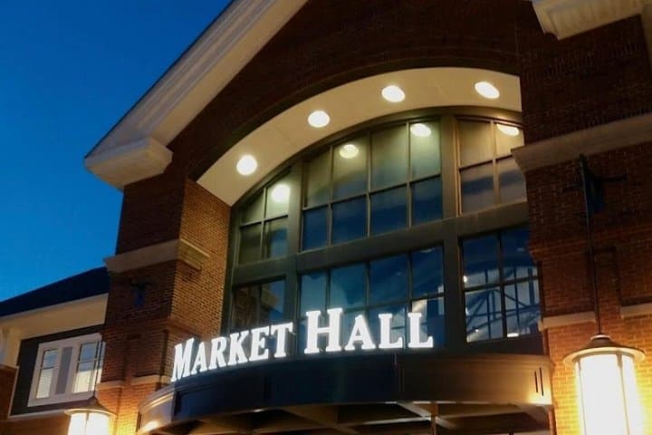 Day Trip to Woodbury Common: 7-Hour Private Shopping Transfer from NYC photo 4