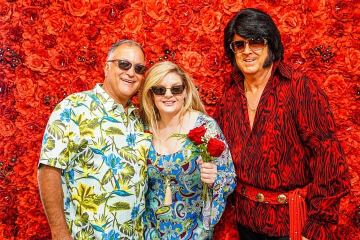 Elvis Weddings at The Little Vegas Chapel — Iconic Las Vegas Elvis Experience photo 3