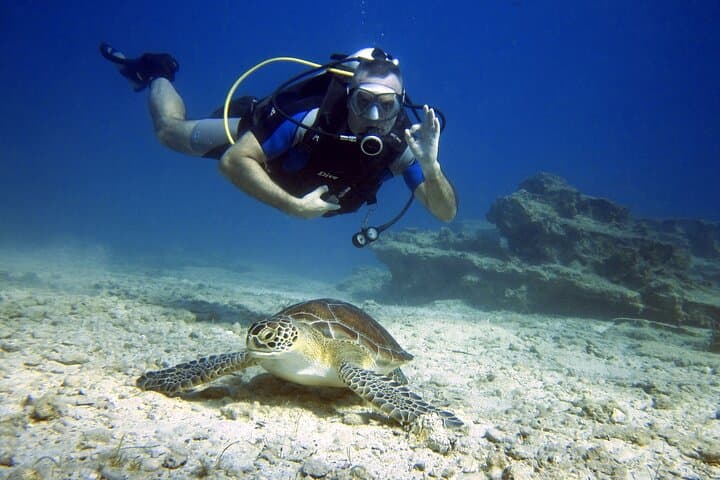 Private Discovery Scuba Dive with Photos, Video & Hotel Pickup in Protaras