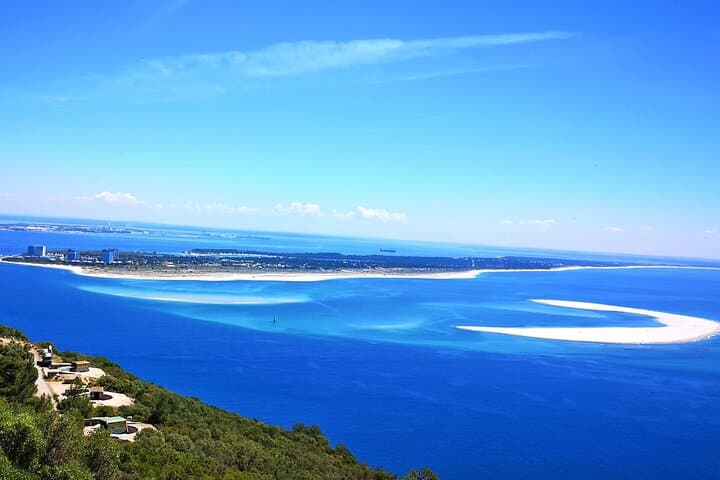 Private Tour to Arrábida Natural Park, Palmela Castle & Setúbal from Lisbon photo 4