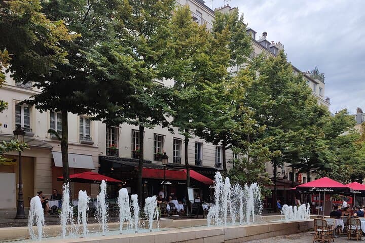 See Paris in a Day: Private 6-Hour Van Tour with Guide & Hotel Pickup photo 6