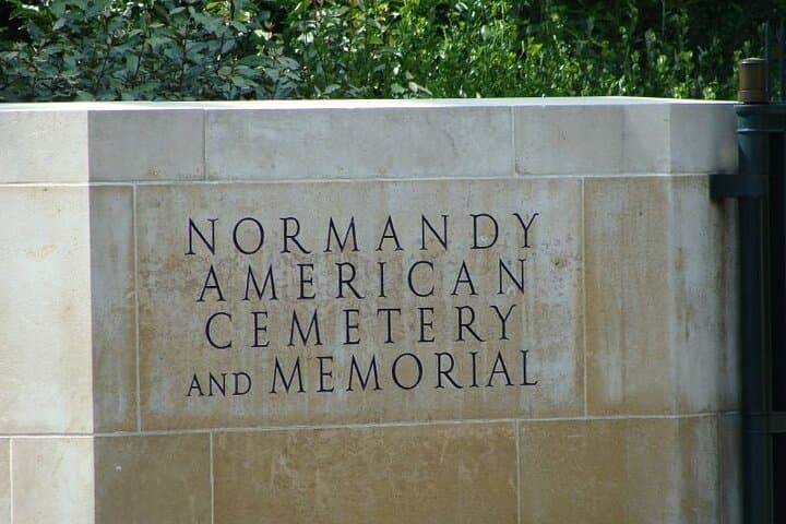 Explore the Historic Normandy D-Day Beaches with Ease photo 3