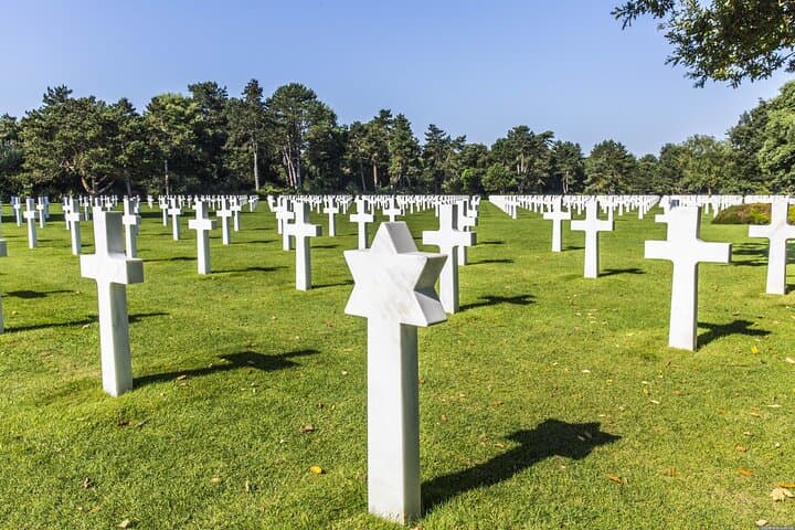 Explore the Historic Normandy D-Day Beaches with Ease photo 6