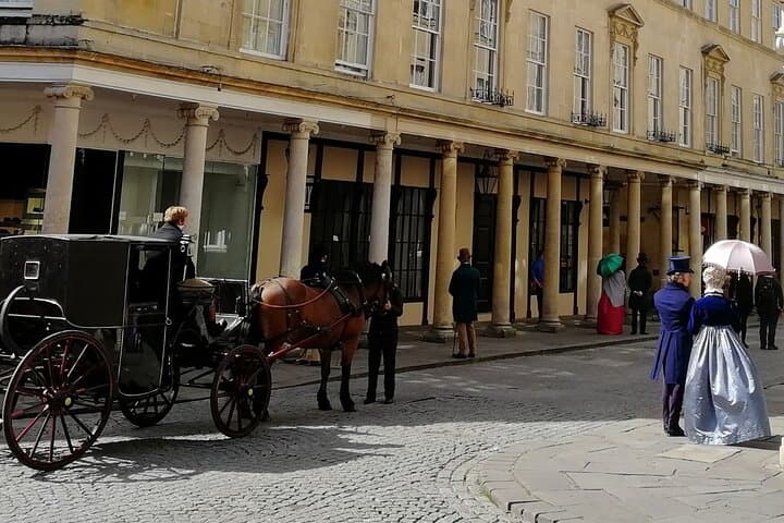 Bridgerton Film Locations Walking Tour in Bath — Private Guided Experience