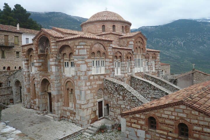 Delphi and Hosios Loukas: Private Day Tour from Athens to Ancient Oracles and Byzantine Mosaics photo 5