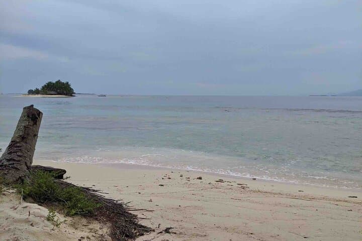 San Blas Isla Perro: 2-Day Private Cabin & Island-Hopping Boat Tour photo 6