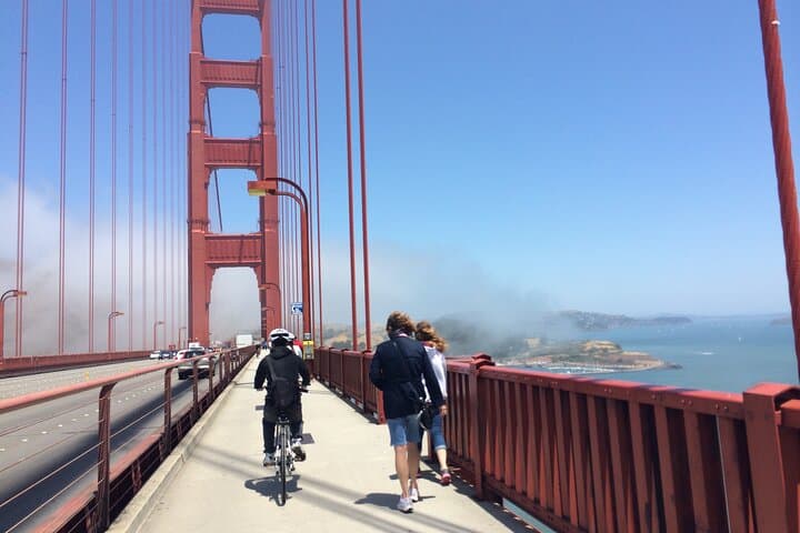 Alcatraz Island Tour and Golden Gate Bridge Bike Ride — Ferry to Bridge in One Day photo 4