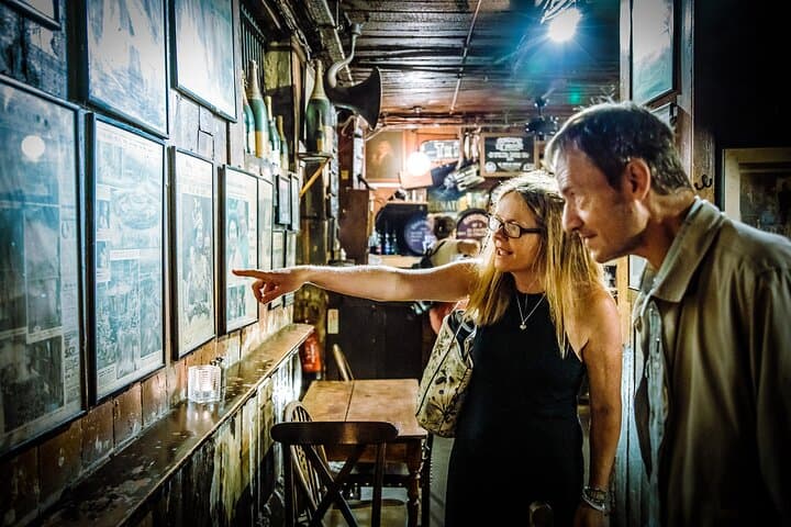Tailored London History Walk: Private Local Guide for 3–5 Hour Tours