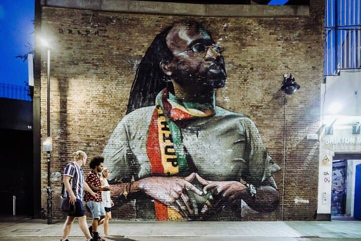 Brixton Private Walking Tour: Street Art, Markets & Local Hosts