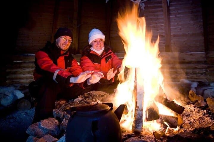 Rovaniemi Northern Lights Hunt: Campfire BBQ Aurora Tour from Rovaniemi photo 2