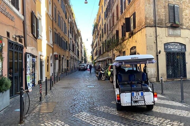 Eco Golf Cart: Half-Day Private Rome Tour of Historic Squares and Fountains photo 3