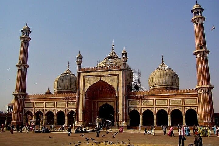 Private Transfer from Delhi (IGI) to Agra — 3.5-Hour Private Ride photo 5