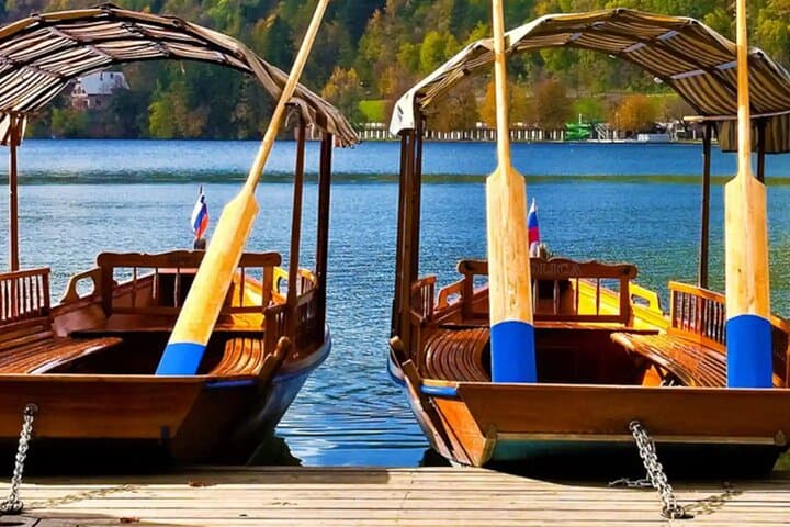 Lake Bled Pletna Boat Ride & Bled Castle Tour — 5‑Hour Excursion photo 3